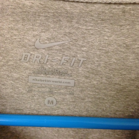 Nike DriFit Pullover - Picture 2 of 3